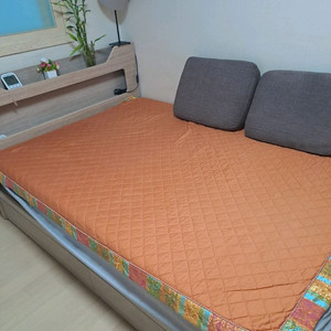 더블사이즈 수납형 침대프레임