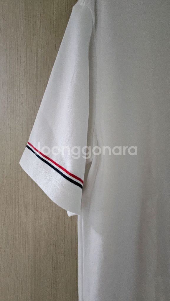 톰브라운 반팔 티셔츠--2