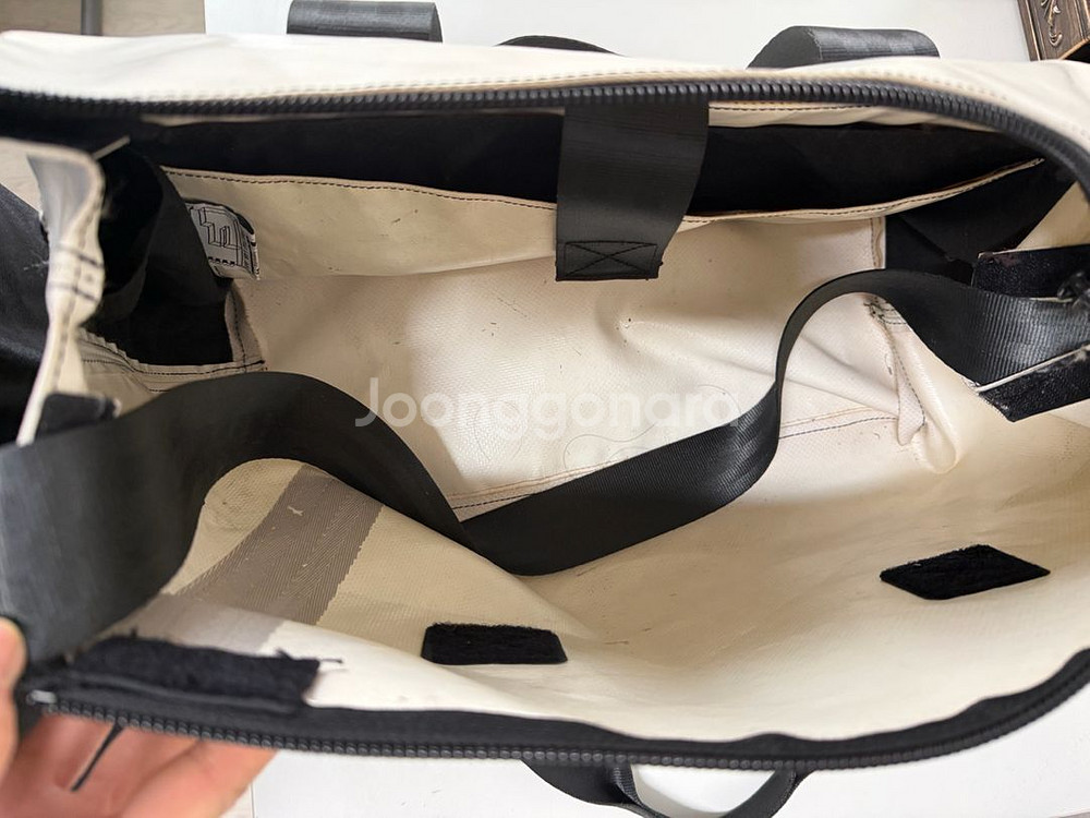 프라이탁 F45 LOIS 올화이트 토트백--4