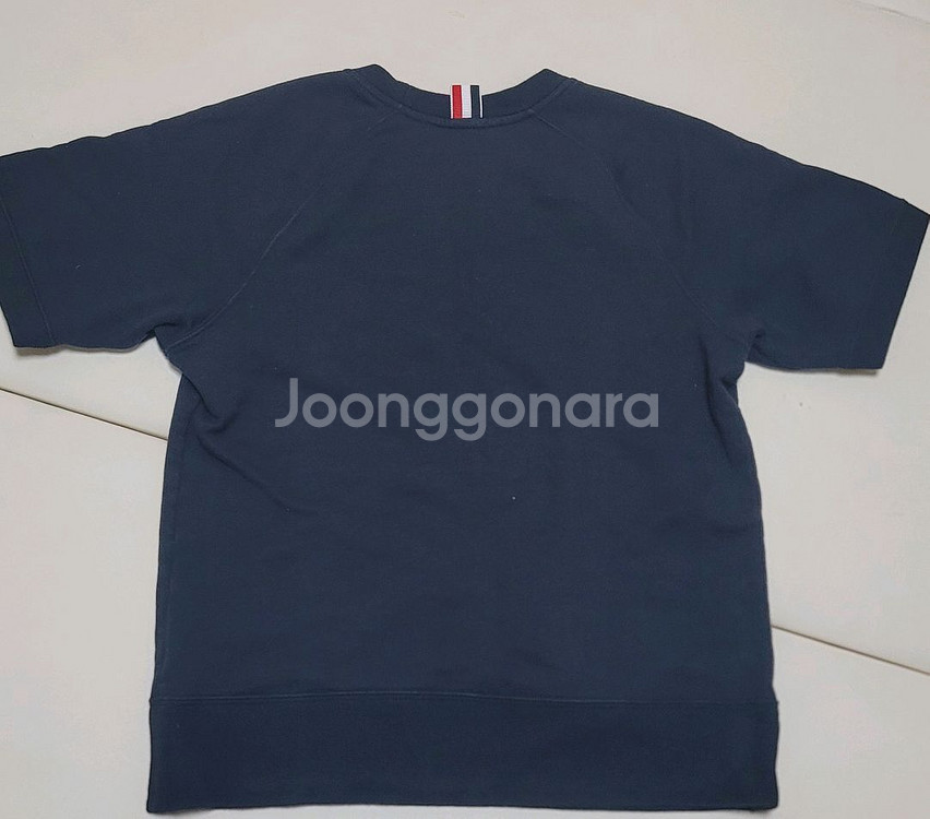 톰브라운 반팔 스웨트셔츠--2