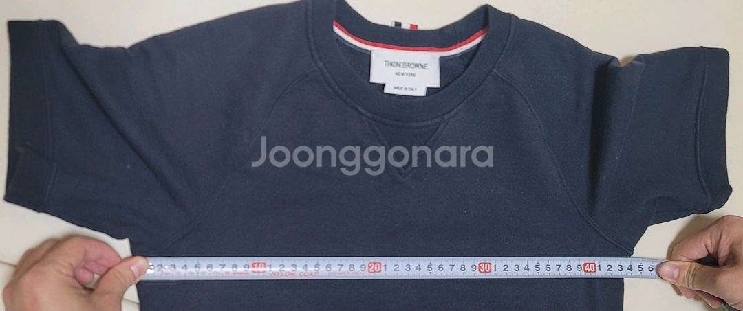 톰브라운 반팔 스웨트셔츠--5