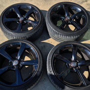 g70 19인치 순정 휠타이어