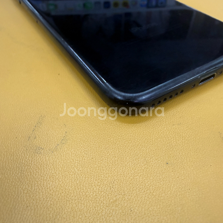 아이폰7 128G 제트블랙 액정 깨끗--5