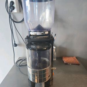 안핌 수동그라인더