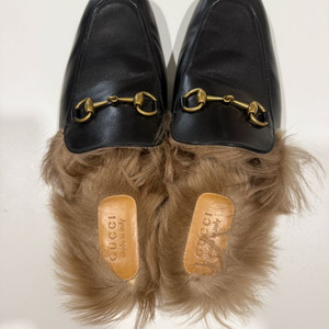 남성 구찌 정품 퍼 뮬 9.5