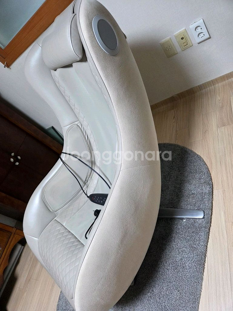 세라 젬 파우제 안마의자 바디프랜드 에이르 안마베드--1