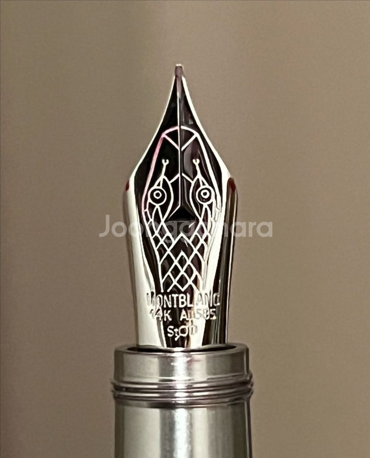 몽블랑 루즈앤느와 블랙 만년필 F--3