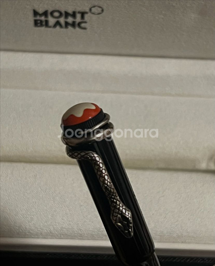 몽블랑 루즈앤느와 블랙 만년필 F--1