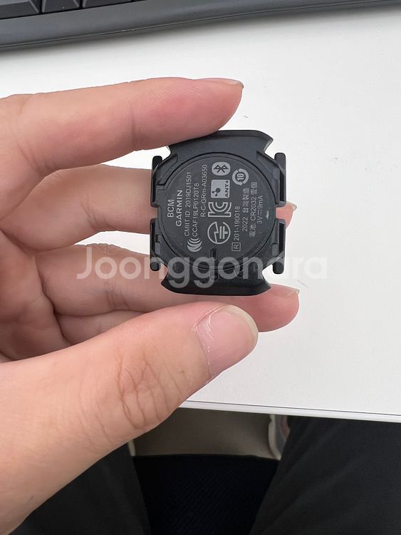 가민 케이던스 센서 판매합니다(사용감 있음)--2