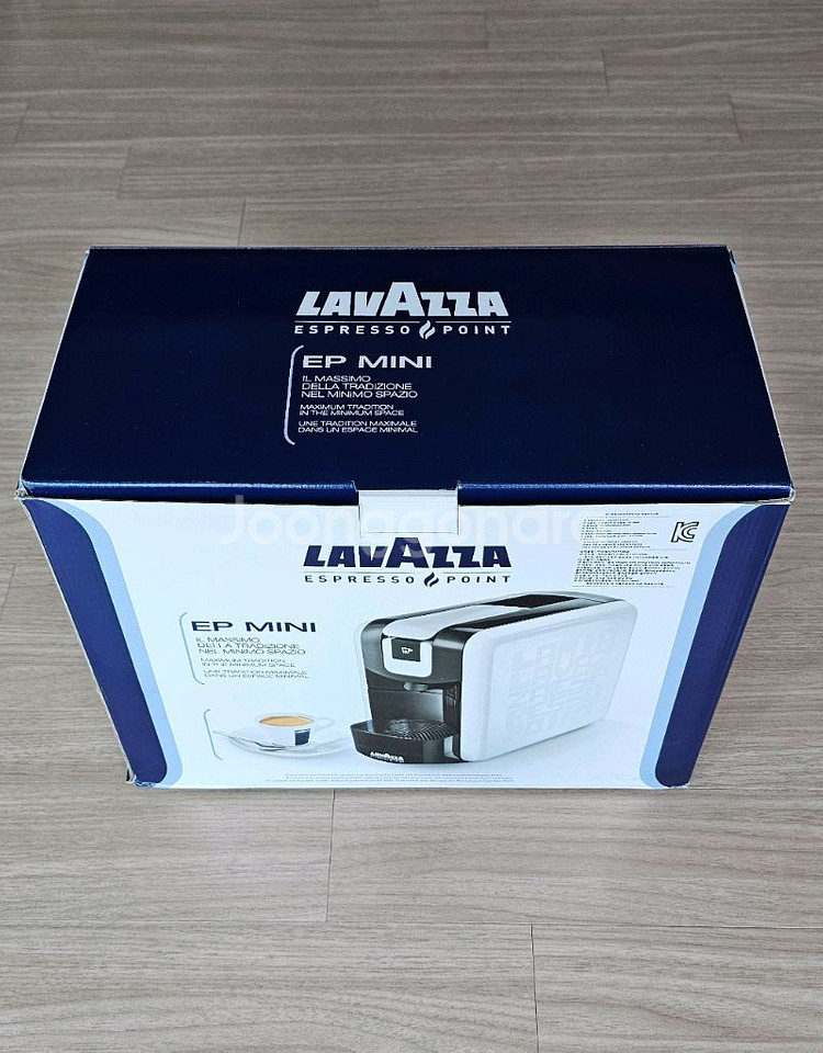 (새상품)(선물용) 라바짜 EP MINI 커피머신--2