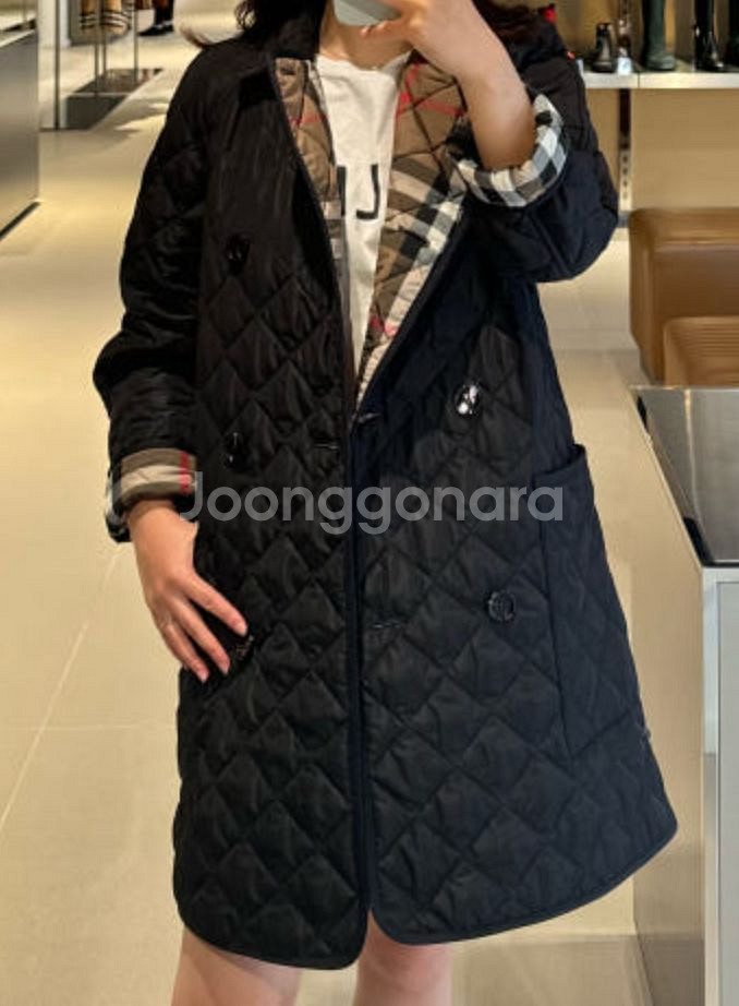 버버리 타이팅 롱 퀼팅자켓--0
