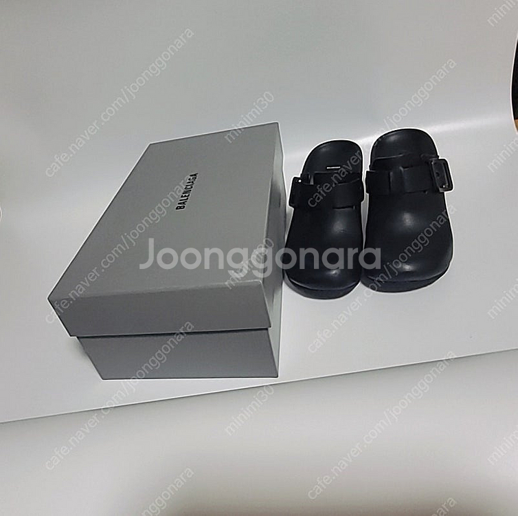 발렌시아가 뮬 새상품급--0