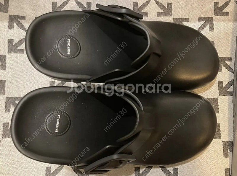 발렌시아가 뮬 새상품급--2