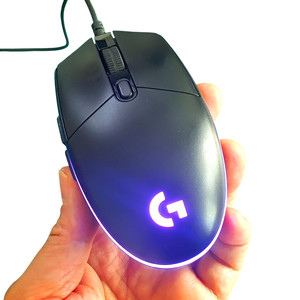 로지텍 G102 라이트싱크 2세대 게이밍 마우스