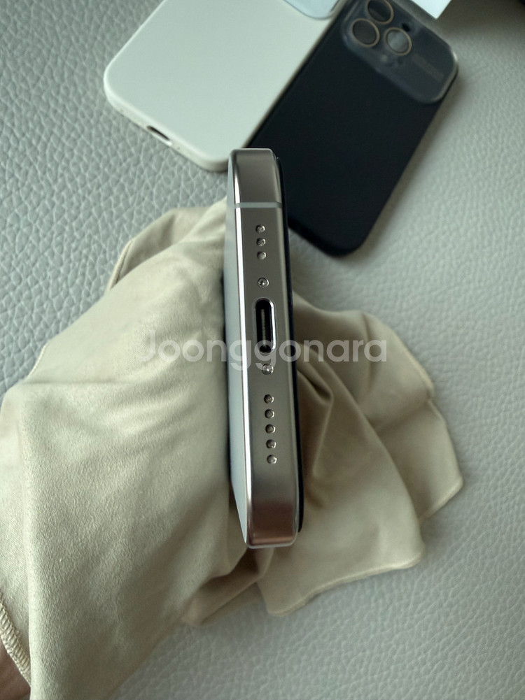 (교신가능)아이폰16 Pro 네츄럴 256GB 팝니다--5