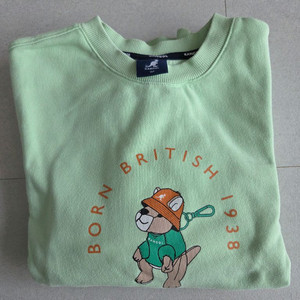 캉골키즈 맨투맨 145사이즈.