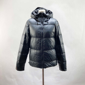 나이키 ACG 여성구스패딩 S 진스센스