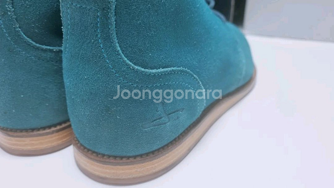 색감좋은 영국 쳐카부츠 ( 270 )--3