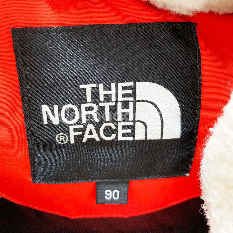 노스페이스 여성구스패딩조끼 700필 90L 진스센스--3