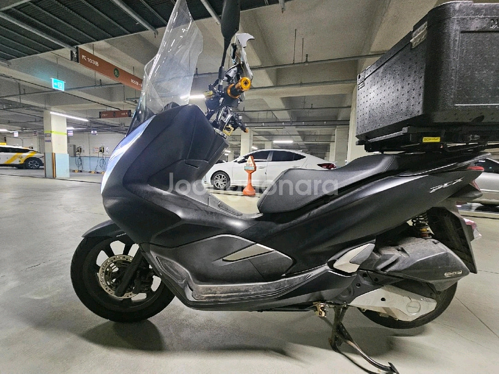 혼다 PCX125 오토바이 판매합니다--1