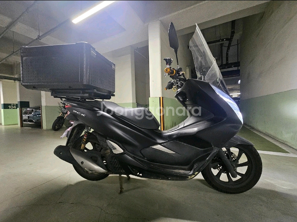 혼다 PCX125 오토바이 판매합니다--0