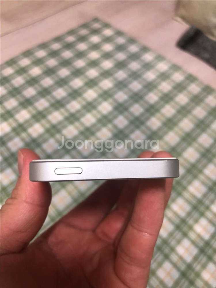 아이폰 SE 1세대 실버 미구판--2