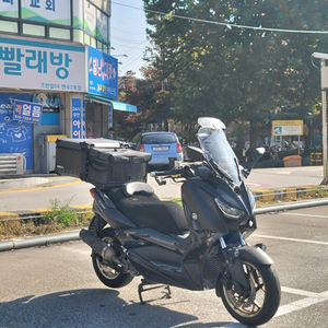 9_구변o 22년식 xmax300 7.5만 판매합니다