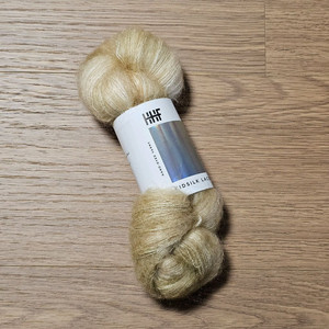 헤지호그 키드실크 레이스 모헤어 뜨개실 털실 핸드다잉얀 silence 베이지