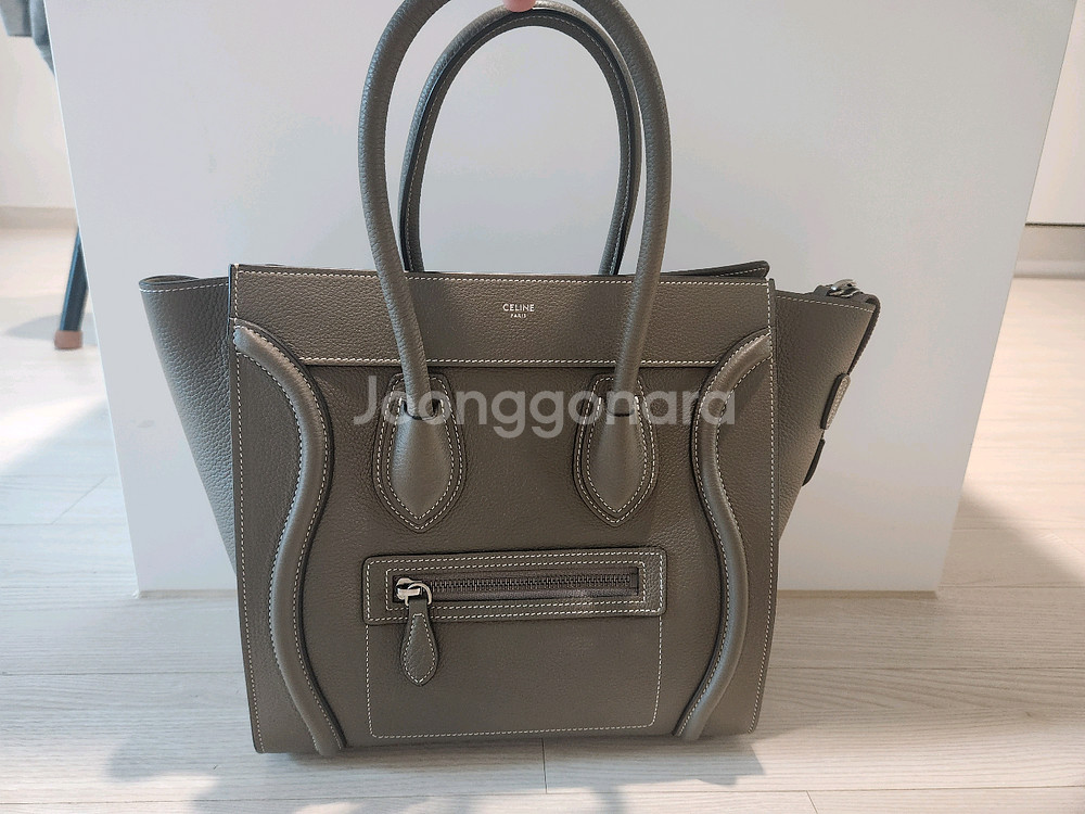 셀린느 러기지 도트백 미듐 샤넬 미우미우 보테가 에르메스--0