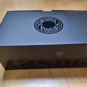 크록스 X 카시나 콜라보 올터레인 클로그 블랙