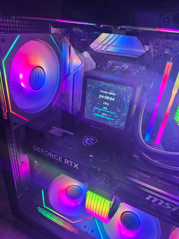 라이젠7 7800X3D RTX5070TI 감성본체 팝니다 이미지