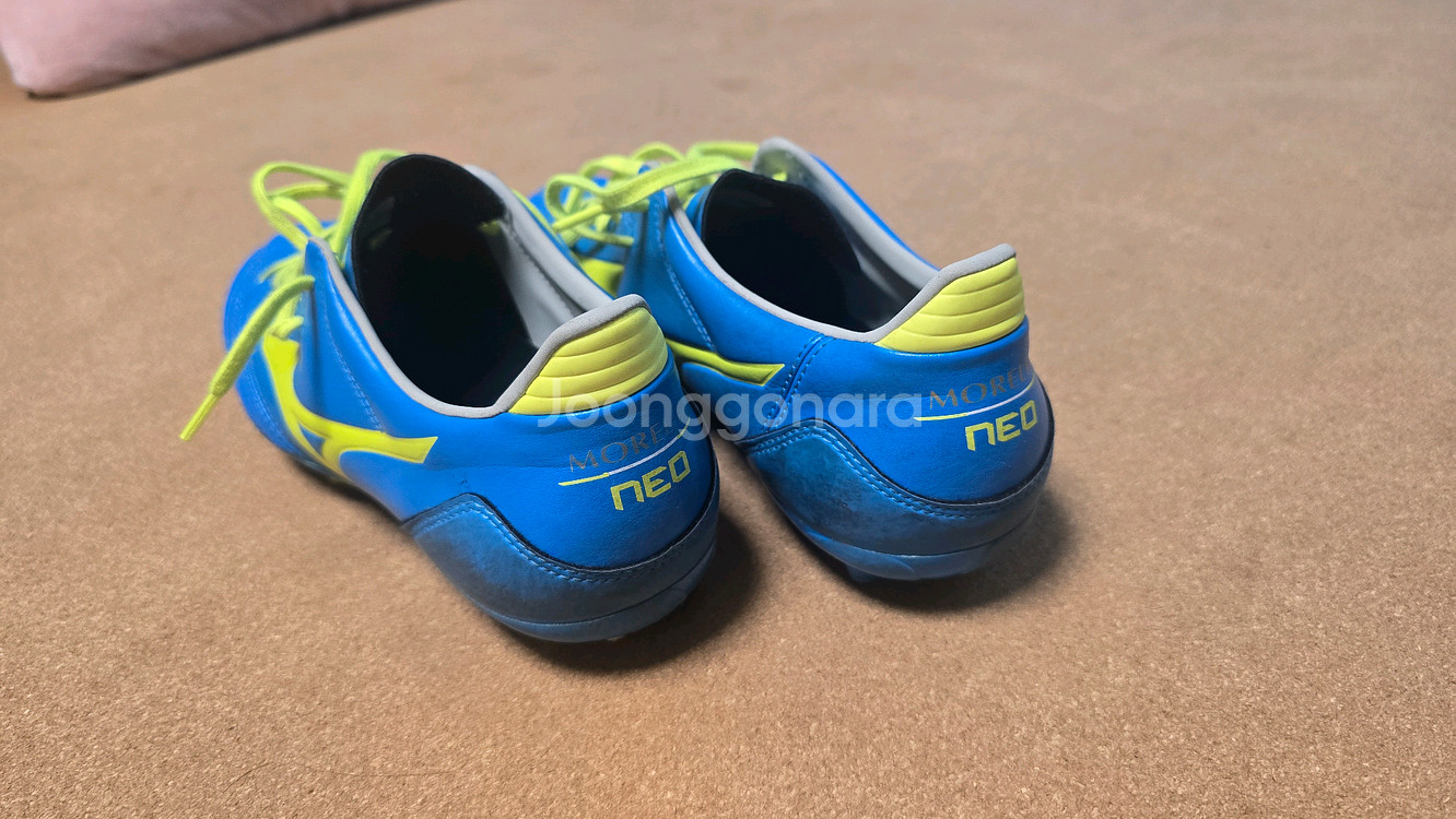 미즈노 모렐리아 네오 AG 축구화 255mm--1