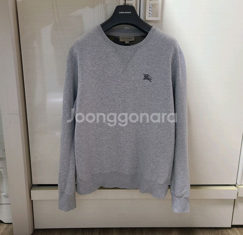 버버리 맨투맨 아카이브구찌루이비통디올톰브라운스톤로로피아나--0