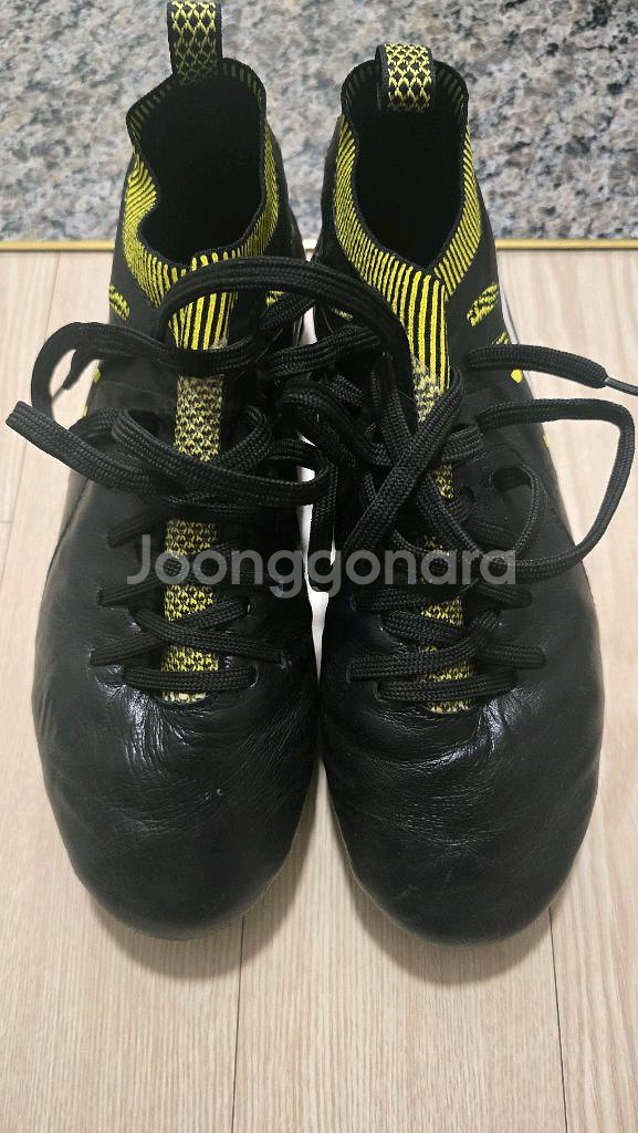 엄브로 HG 축구화 검정/노랑 255mm--1