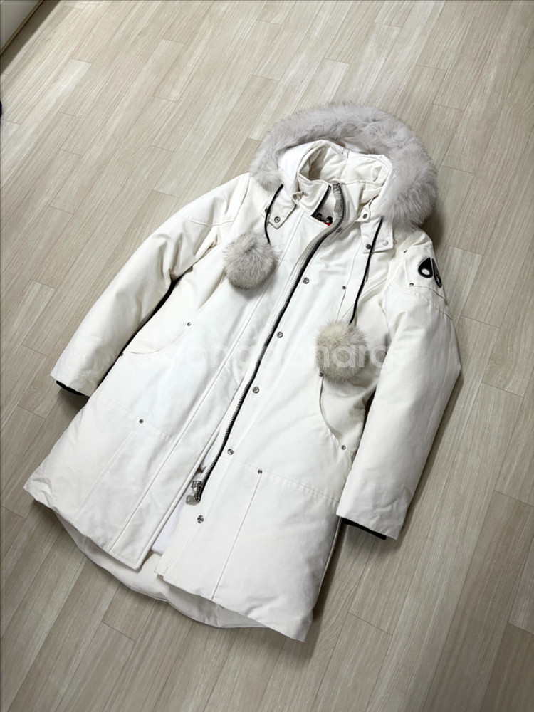 무스너클 여성 스틸링 패딩 L--0