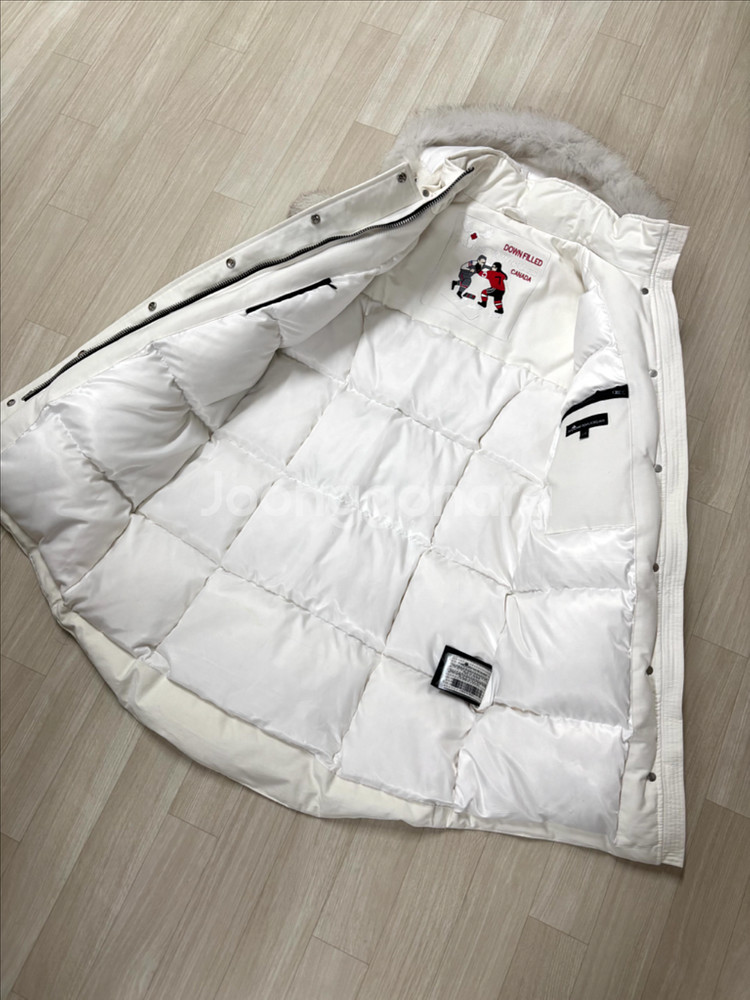 무스너클 여성 스틸링 패딩 L--5