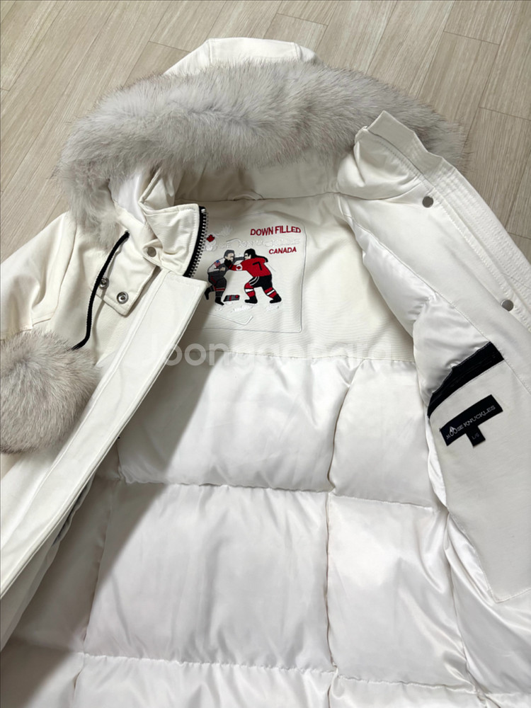 무스너클 여성 스틸링 패딩 L--6