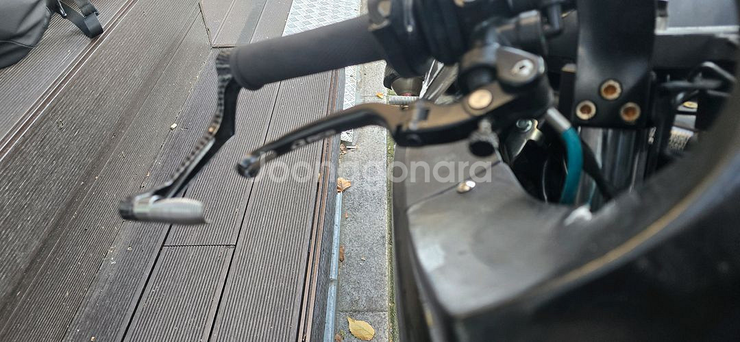 r3 16년식 레이스 머신 판매합니다--8