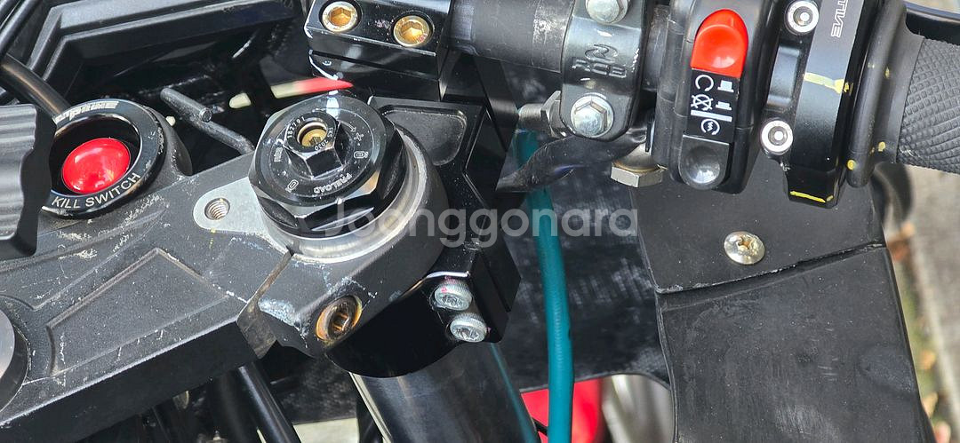 r3 16년식 레이스 머신 판매합니다--9