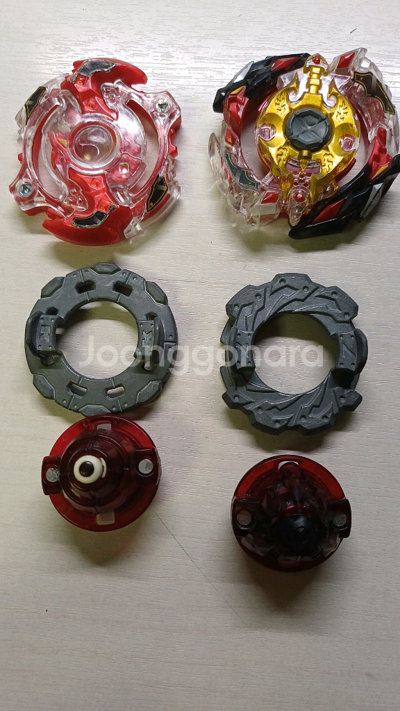 베이블레이드 버스트 스프리건 세트 판매합니다--2