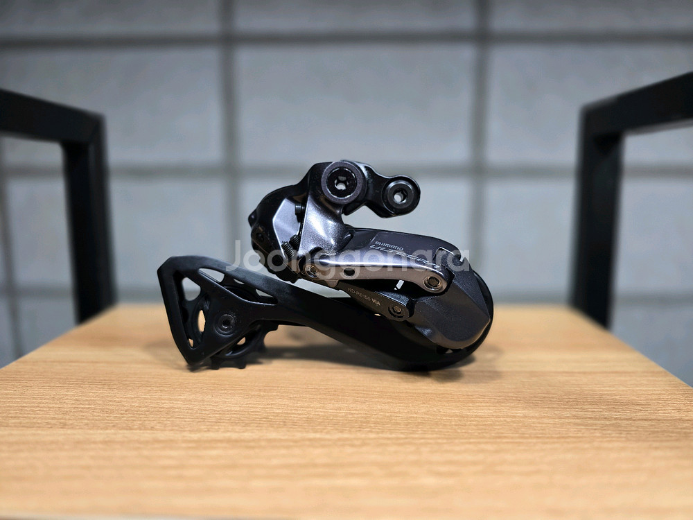 시마노 울테그라 RD-R8150 드레일러 팝니다.--0