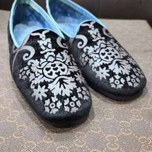 구찌X톰포드 컬랙션 벨벳로퍼