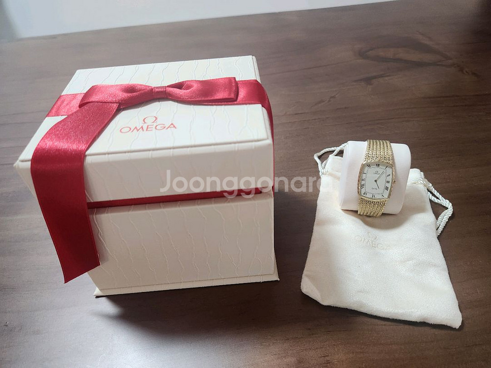 정품오메가 드림 오보홀완료 여성용 금장 육각 화이트다이얼 판매합니다--0