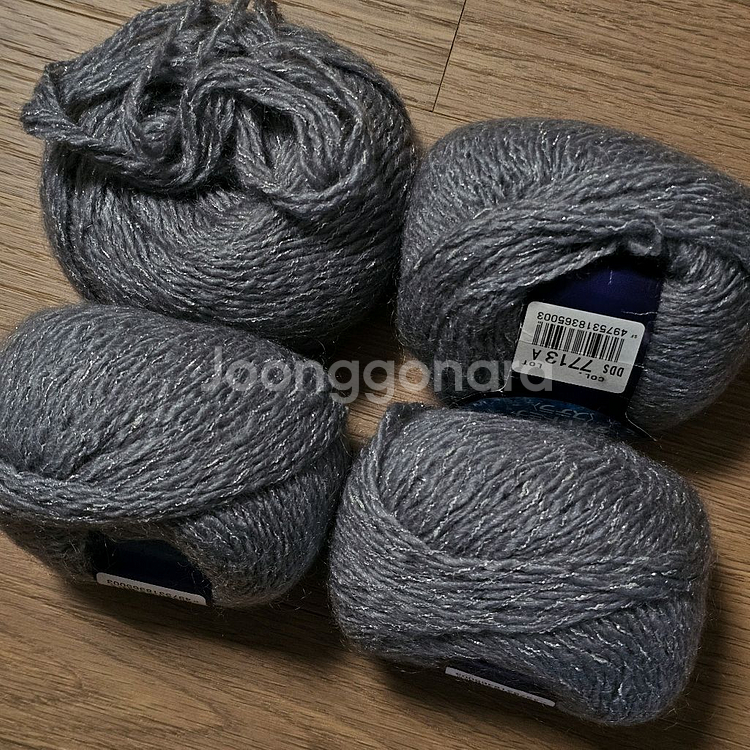 다이아몬드 다이아도미나 스텔라 회색 7713 울사 울실 일제 뜨개실 털실 목도리 바라클라바--3