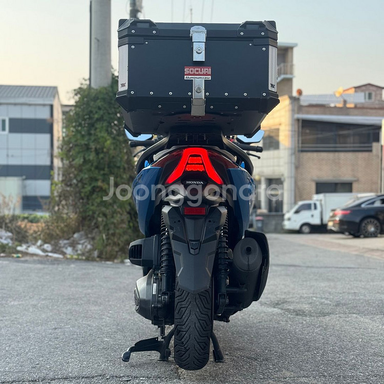 혼다 포르자350 24년식 2만5천km 배달셋팅 바이크 판매합니다--3