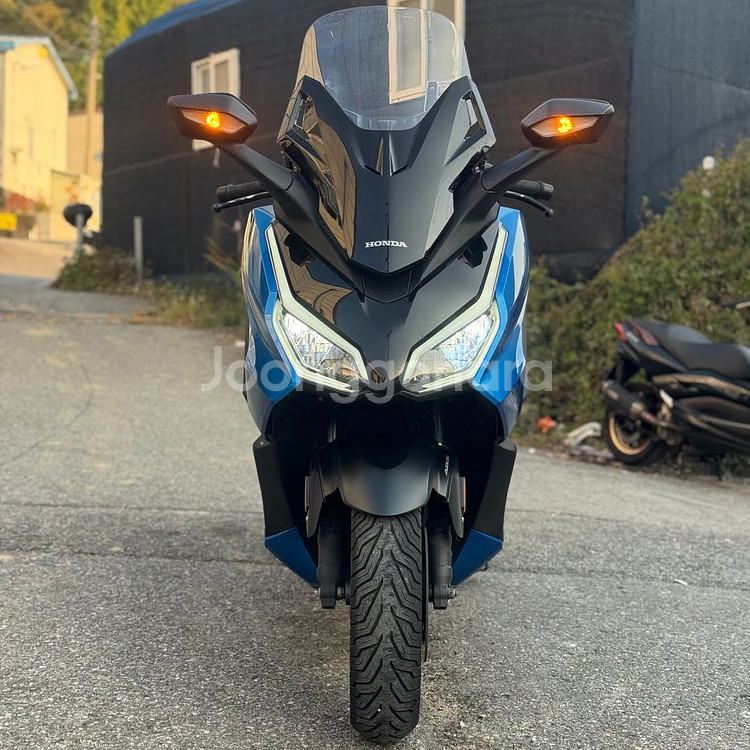 혼다 포르자350 24년식 2만5천km 배달셋팅 바이크 판매합니다--7