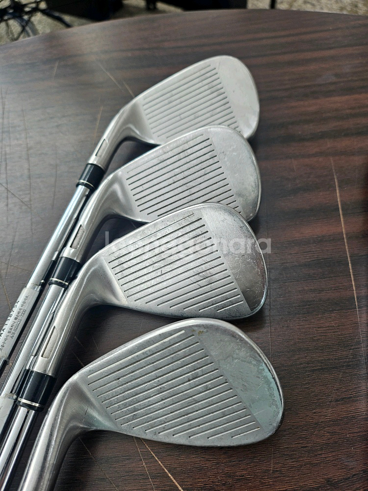 국내정품 테일러메이드 심2맥스 8아이언 S강도--4