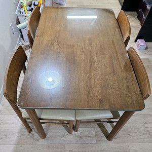 리바트 4인 원목테이블