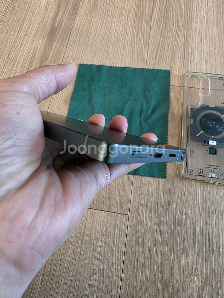 갤럭시 S25 울트라 1TB 제트블랙 자급제--5