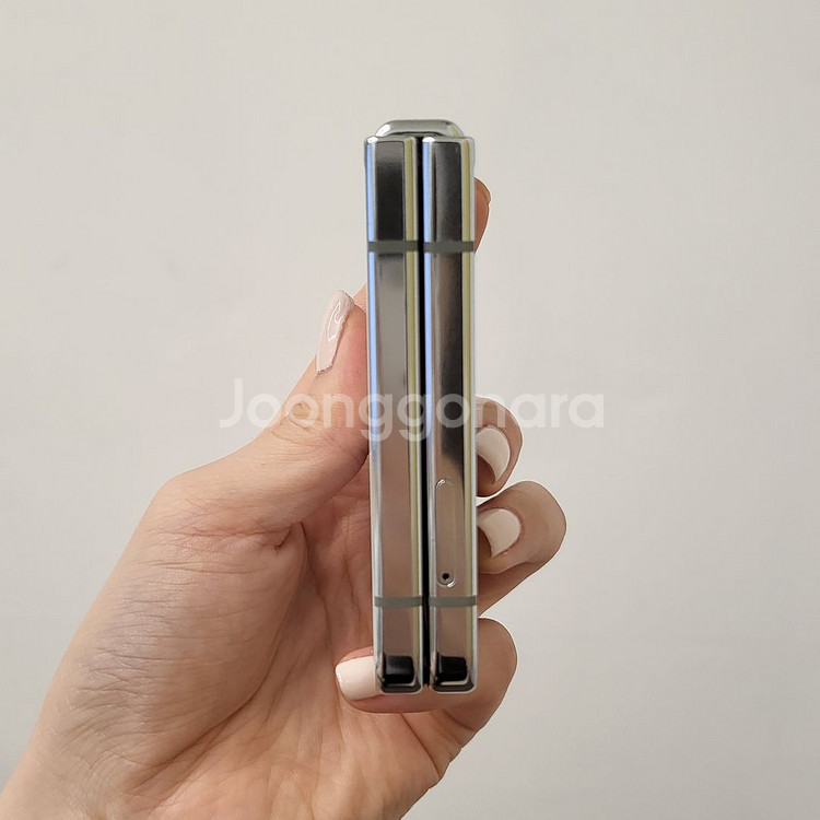 갤럭시 Z플립5 / S급 / 9-23--5